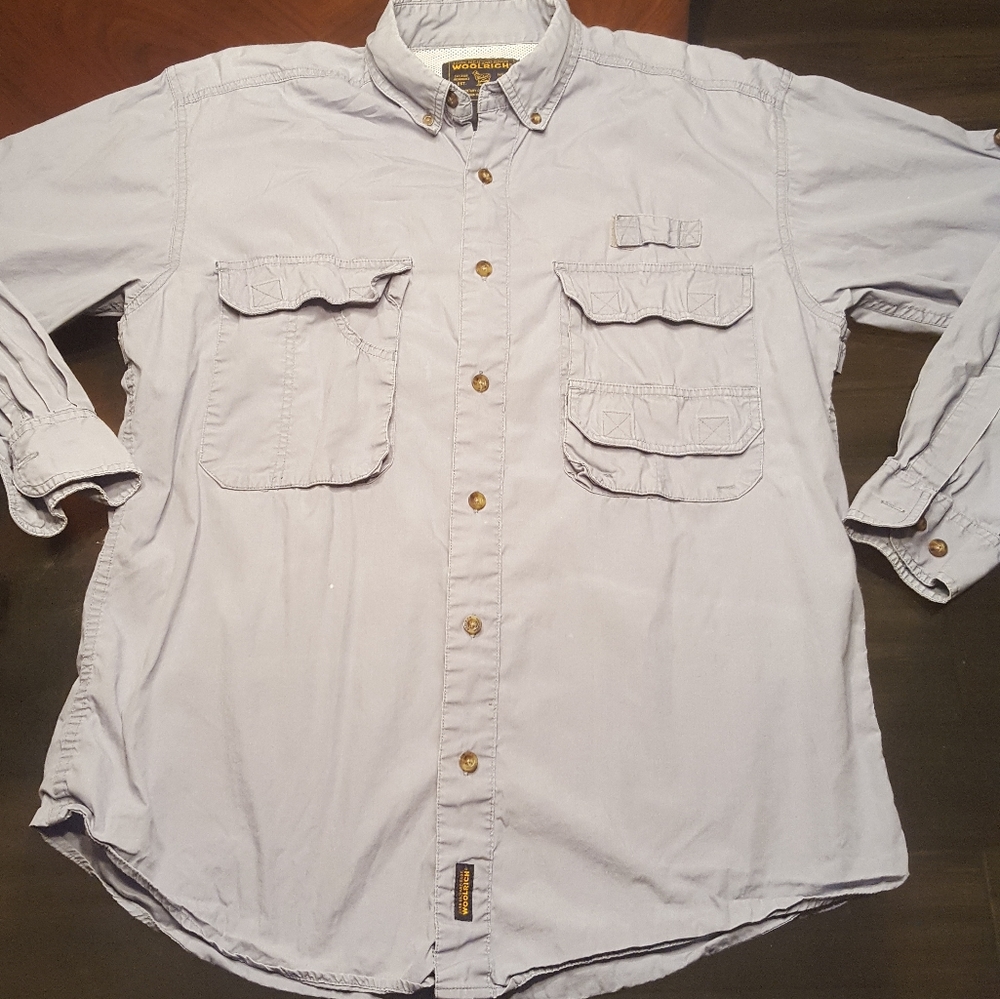 Woolrich Button Down Vented Fishing Shirt. Gray.
